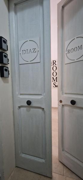 DIAZ Rooms